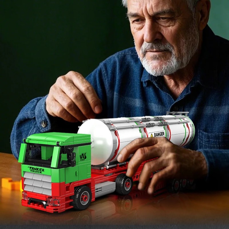 24075 MOULD KING Автоцистерна для перевозки топлива 24075 MOULD KING Автоцистерна для перевозки топлива