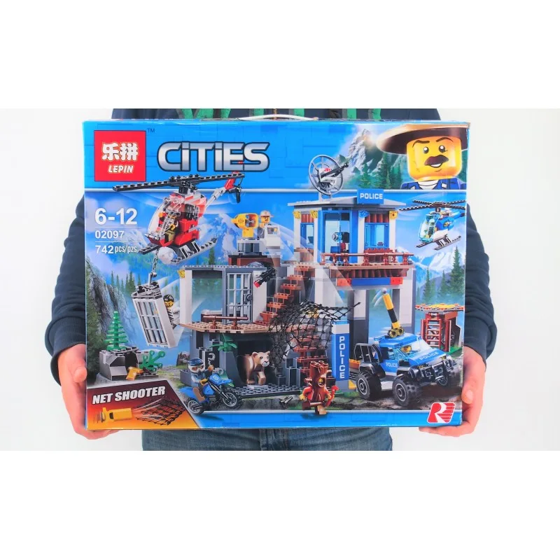 02097 Lepin Полицейский участок в горах 02097 Lepin Полицейский участок в горах